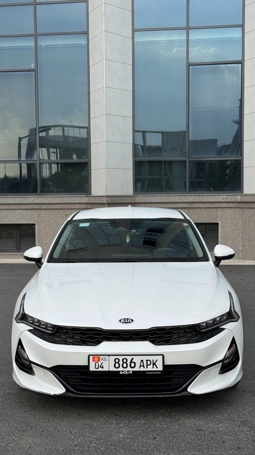 Kia K5 III 2020