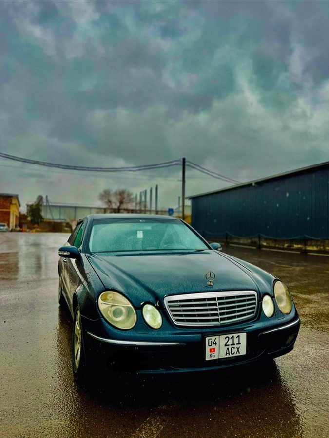 Mercedes-Benz E-Class