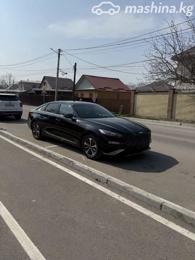Kia K8