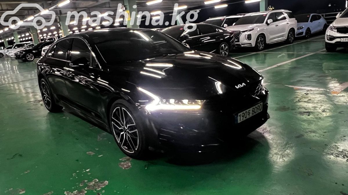 Kia K5 III