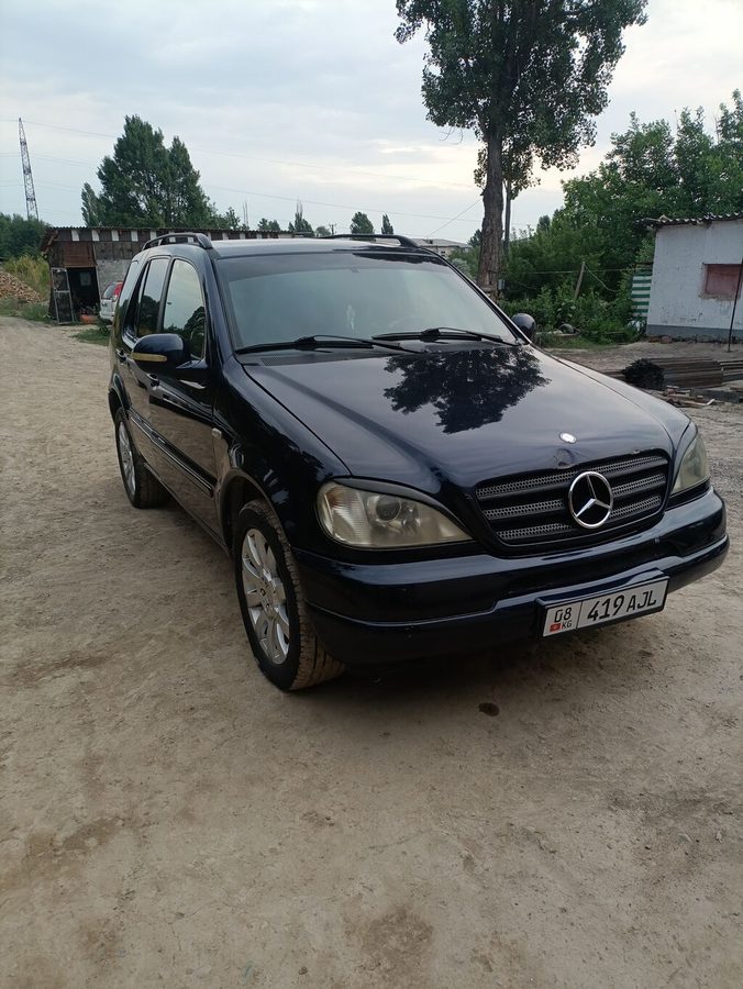 Mercedes-Benz ML-Class