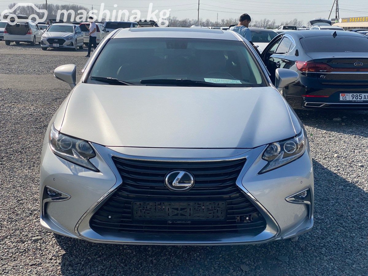 Lexus ES VI