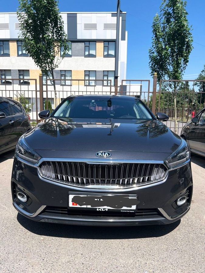 Kia Cadenza