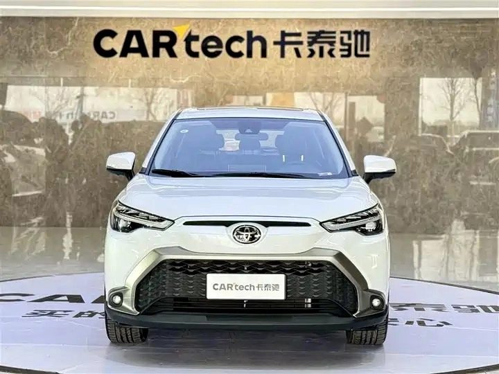 Toyota Frontlander 2022