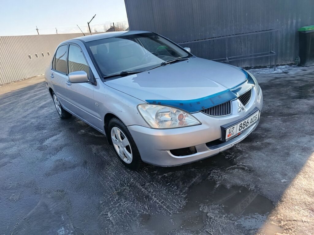 Mitsubishi Lancer