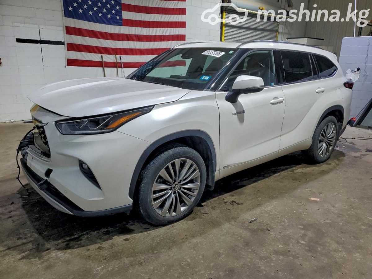 Toyota Highlander IV (U70)