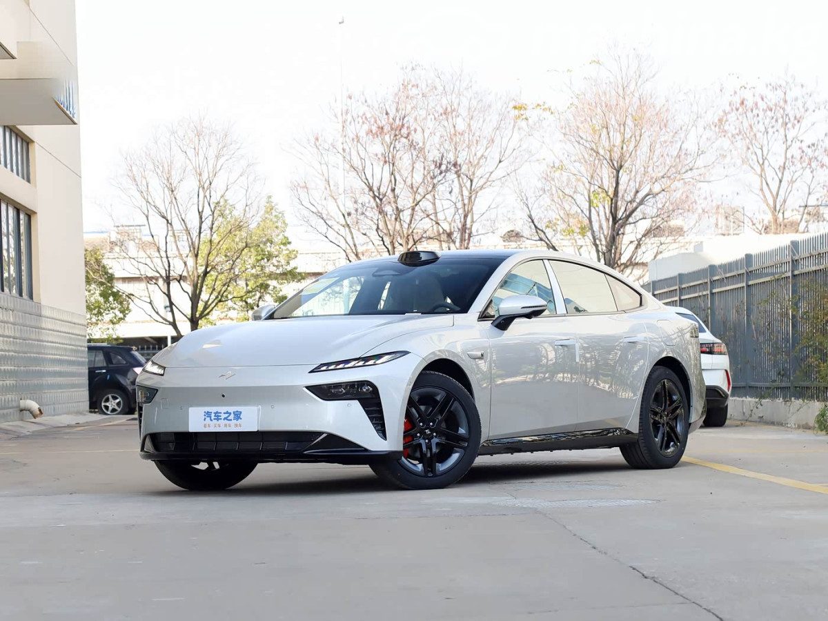 Dongfeng eπ 007