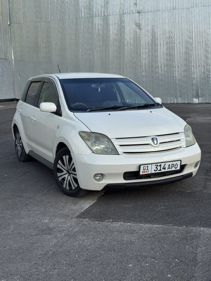 Toyota Ist