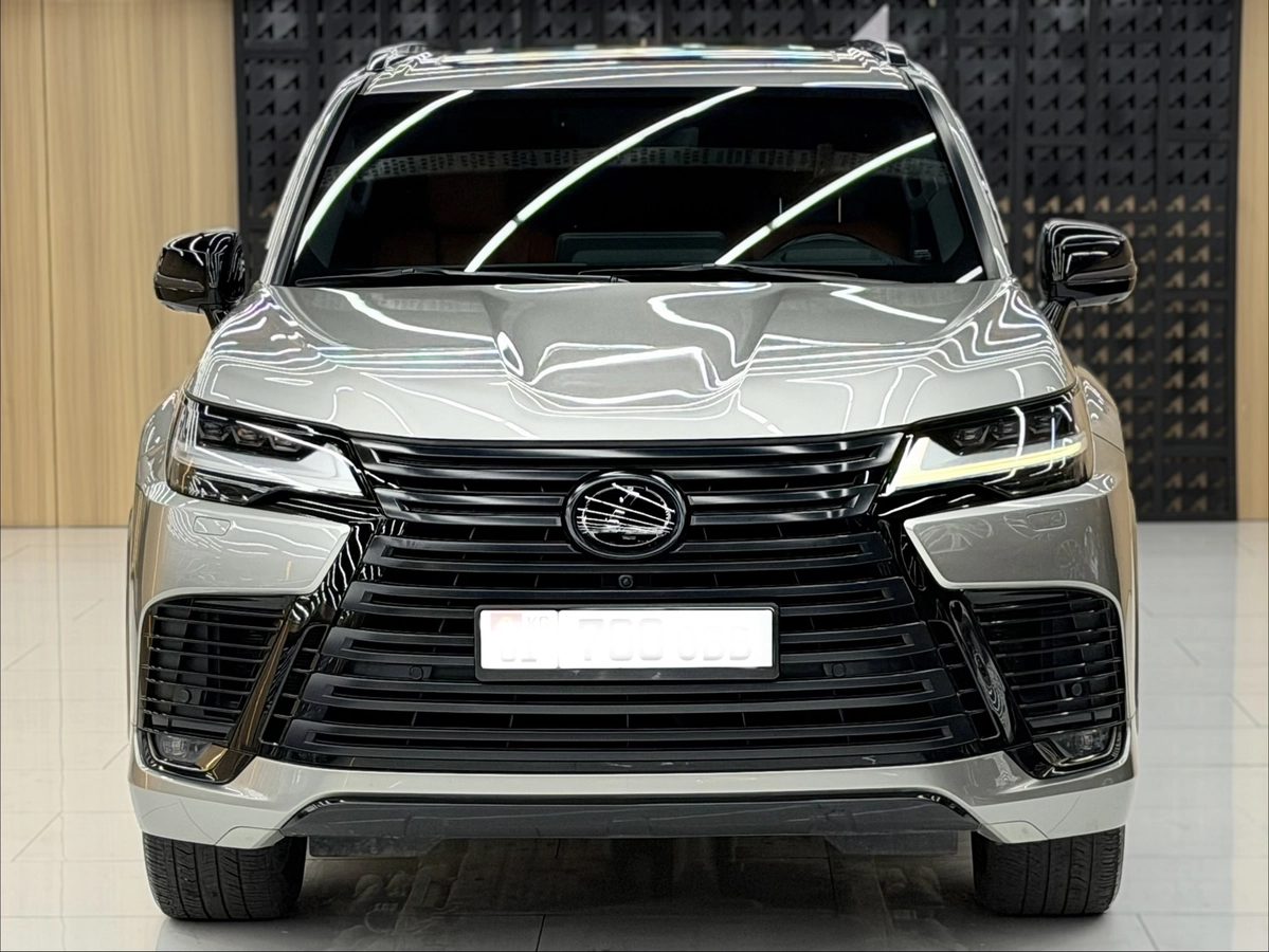 Lexus LX IV 600 3.5 AT 4WD
