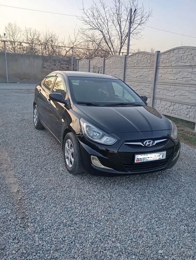 Hyundai Solaris