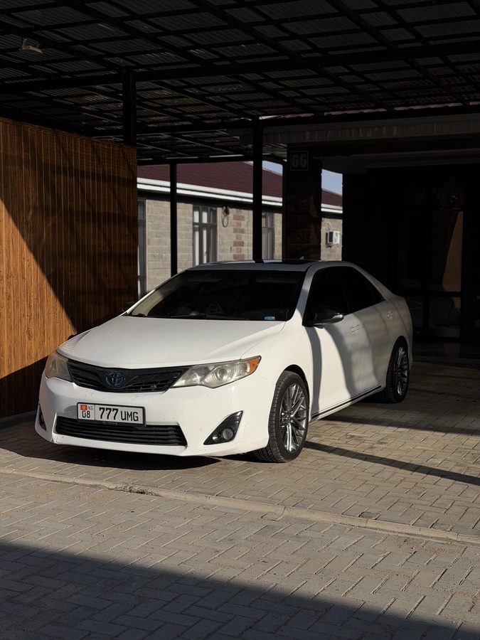 Toyota Camry VII (XV50) 2012