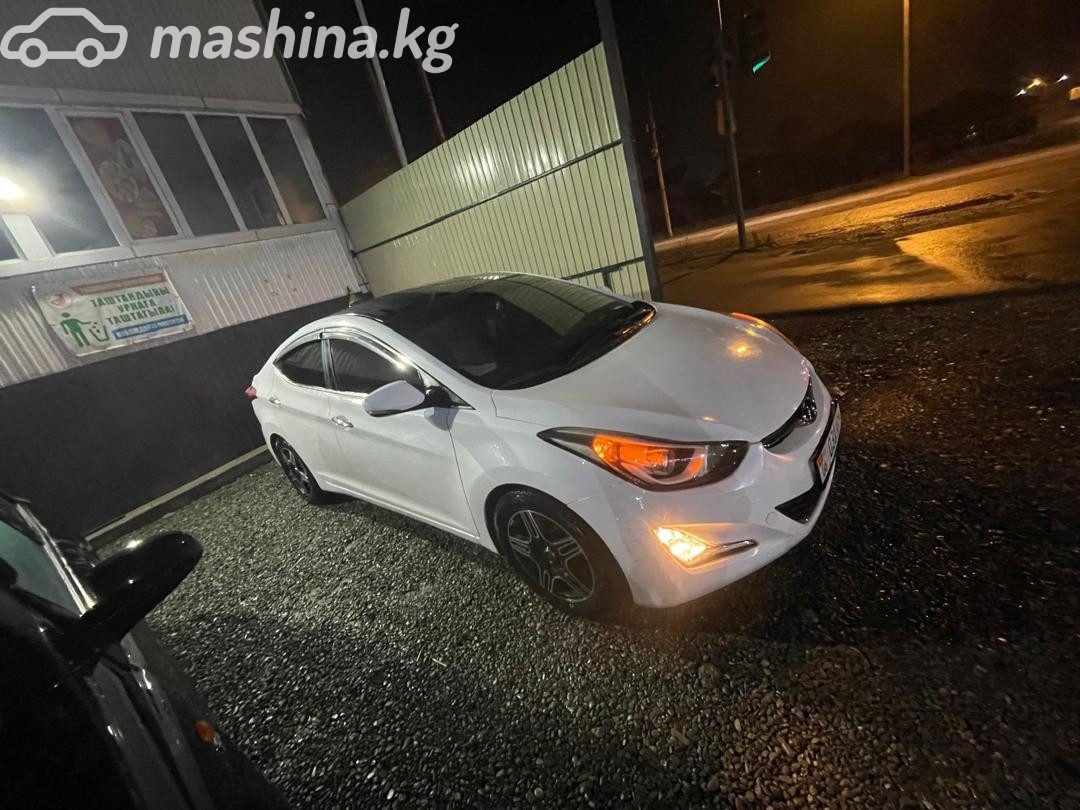 Hyundai Avante V