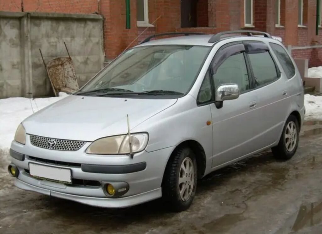 Toyota Corolla Spacio