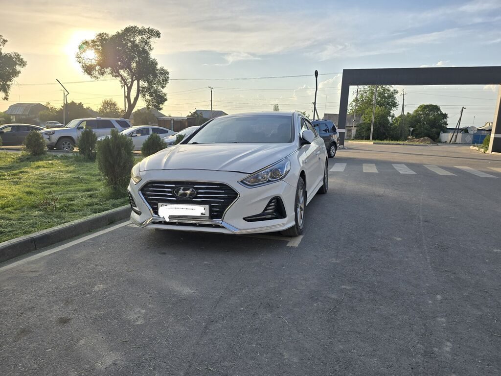 Hyundai Sonata