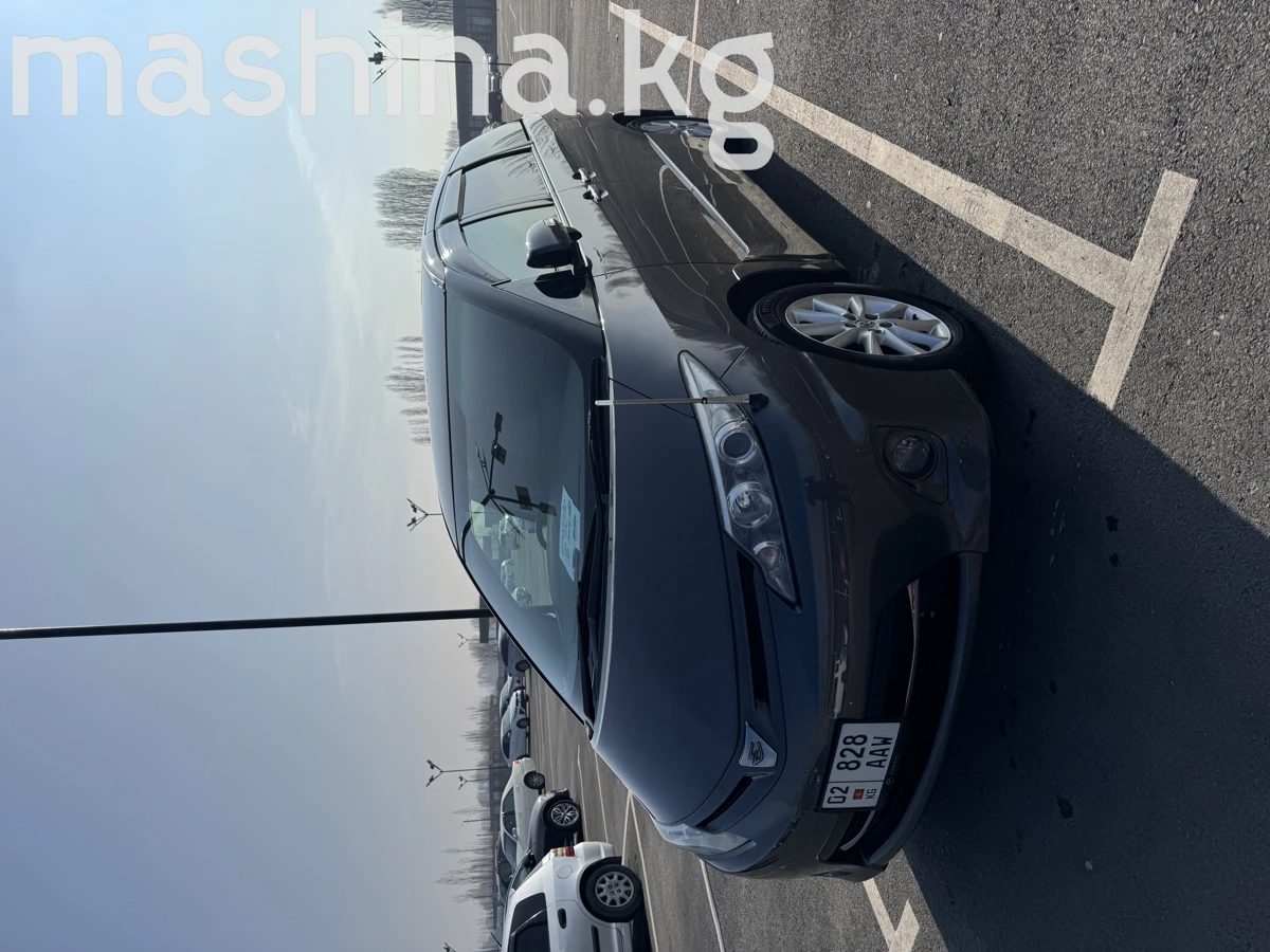 Продажа Toyota Estima III Рестайлинг 2010