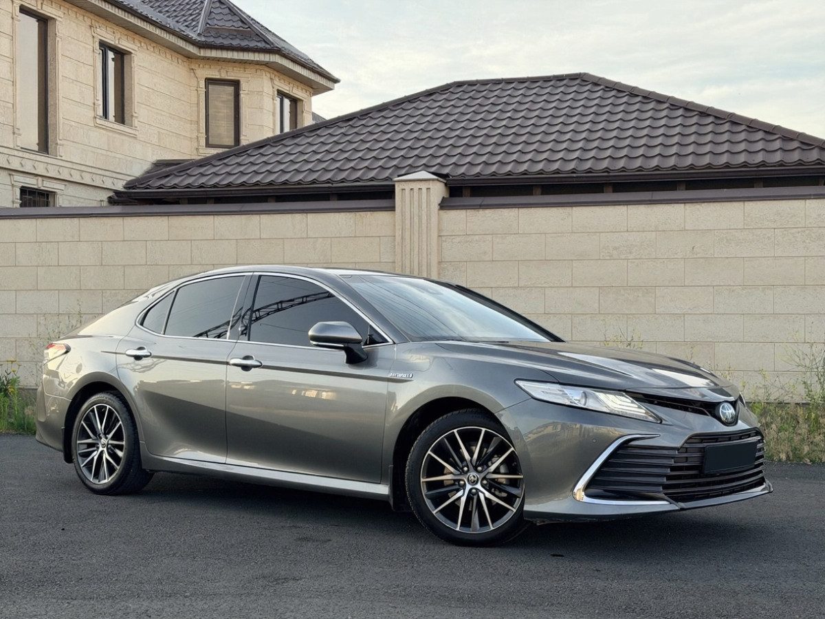 Toyota Camry VIII (XV70) Рестайлинг 2023