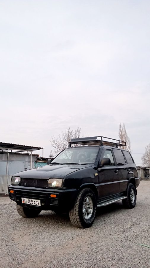 Nissan Terrano II