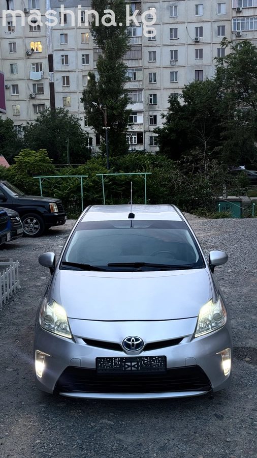 Toyota Prius III Рестайлинг (XW30) 2015