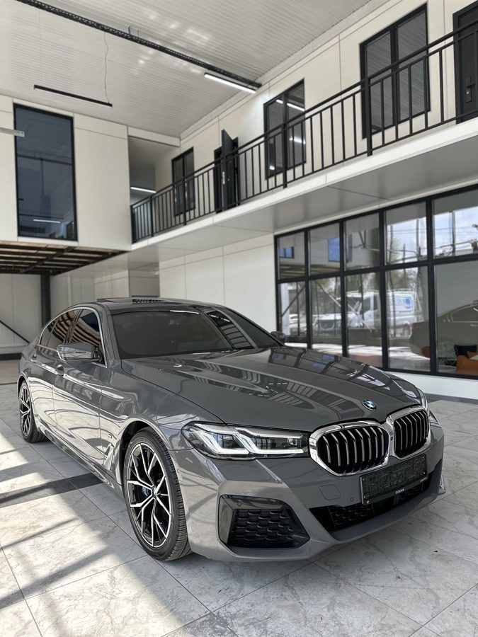 BMW 5 серии VII (G30/G31) Рестайлинг 2021