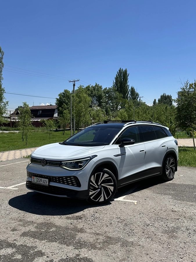 Volkswagen ID.6 2022