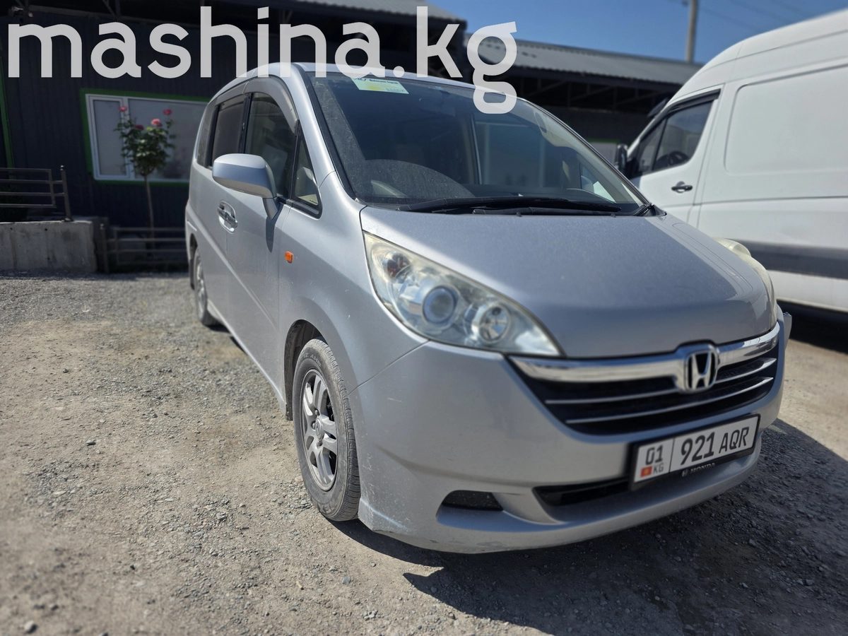Honda Stepwgn III 2005