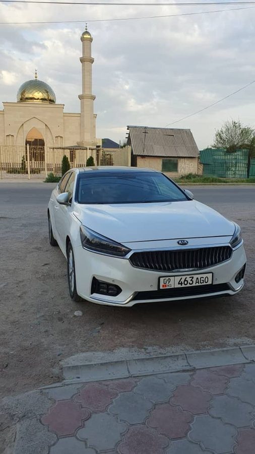 Kia Cadenza