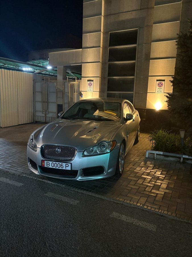 Jaguar XFR