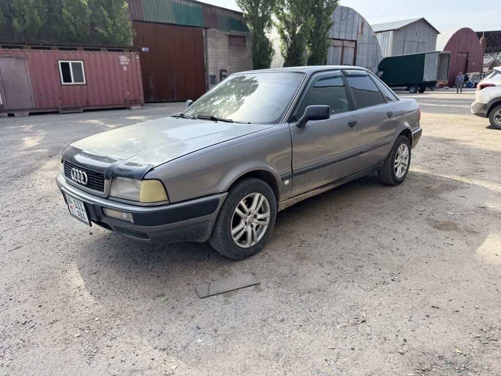 Audi 80