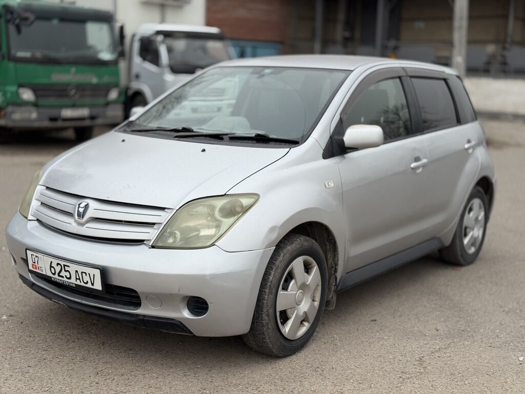 Toyota Ist