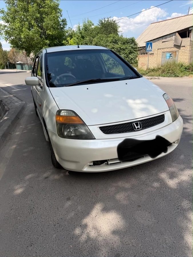 Honda Stream I 2001