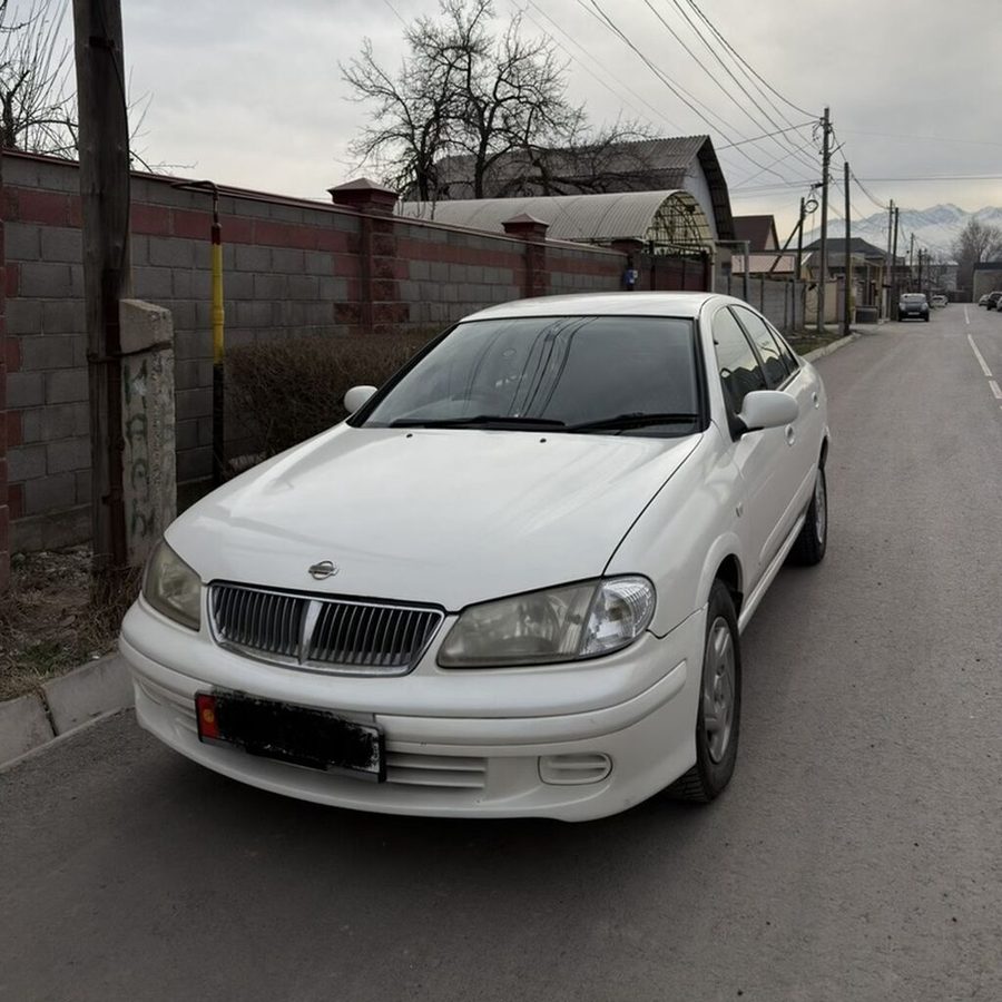 Nissan Bluebird