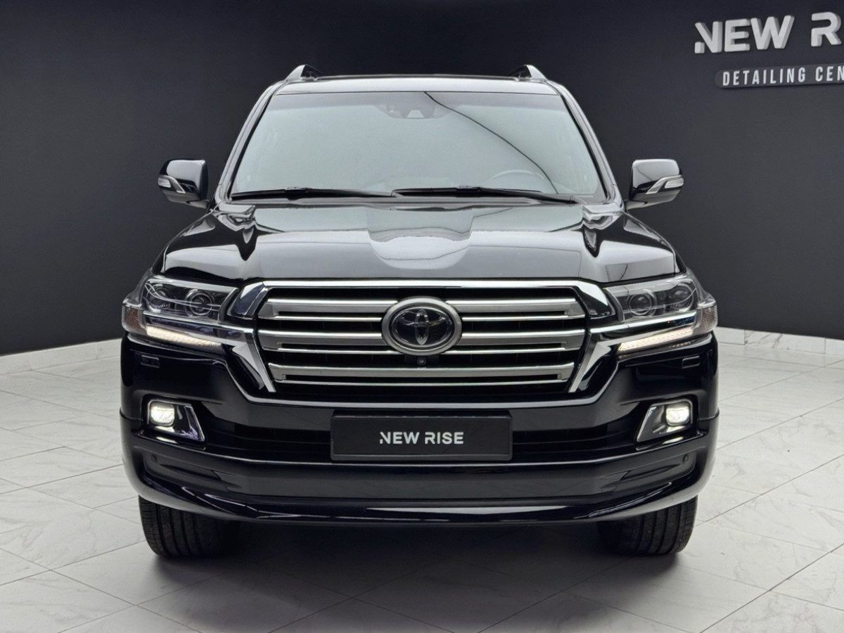 Toyota Land Cruiser 200 Series Рестайлинг 2 2017