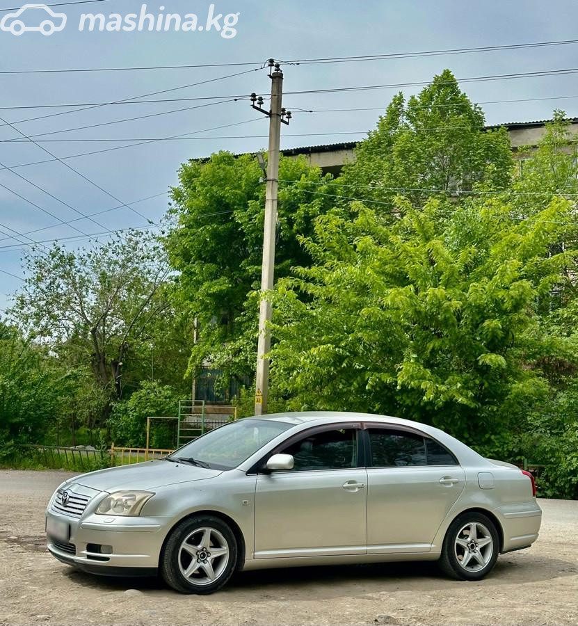 Toyota Avensis II