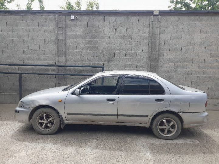 Nissan Almera I (N15) 1999