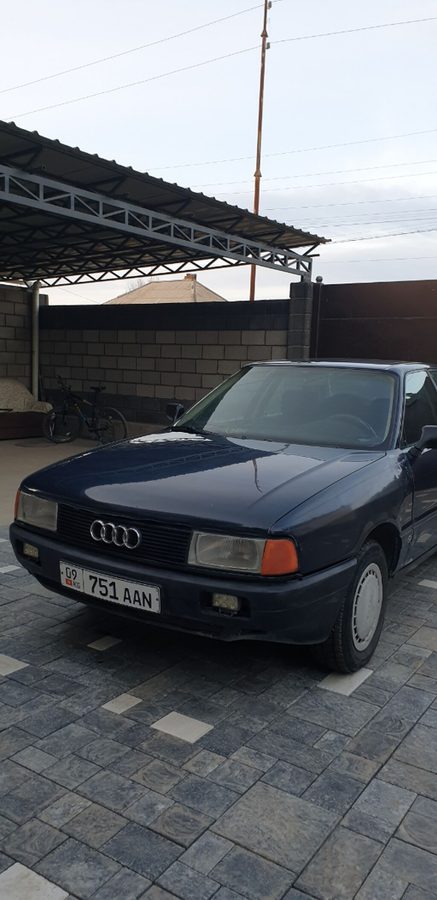 Audi 80
