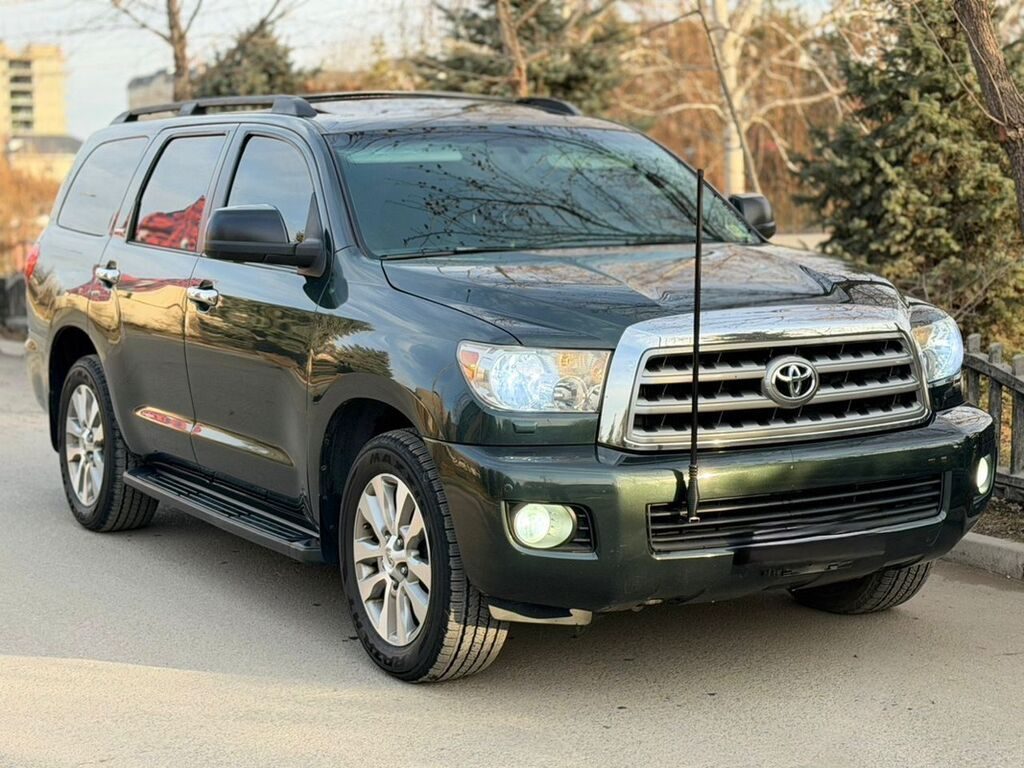 Toyota Sequoia