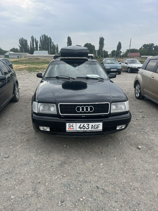 Audi 100