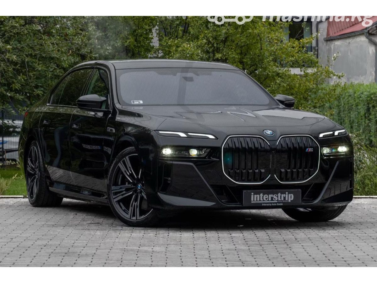 BMW 7 серии VII (G70)