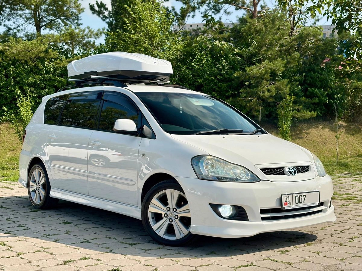 Toyota Ipsum II (M20) Рестайлинг 2003