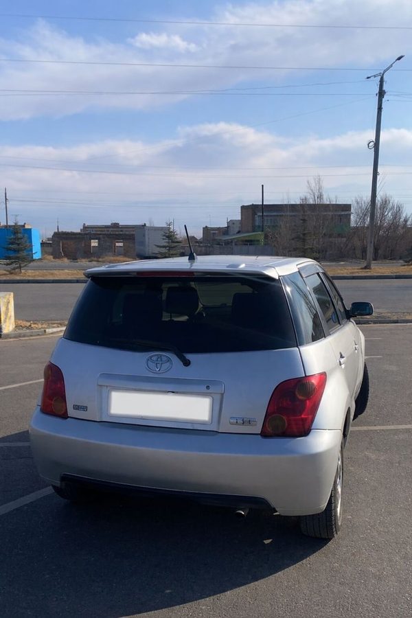 Toyota Ist