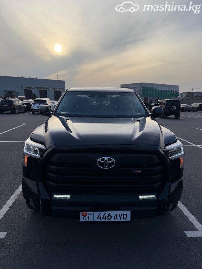 Toyota Tundra III