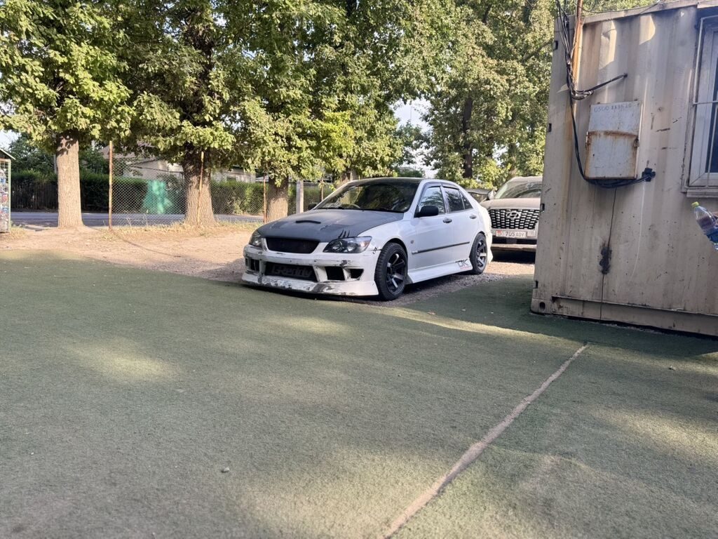 Ассаламу алейкум жиги продаю свою повседневную машину осенью менял