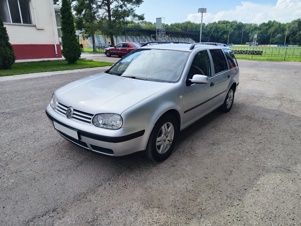 Volkswagen Golf Variant