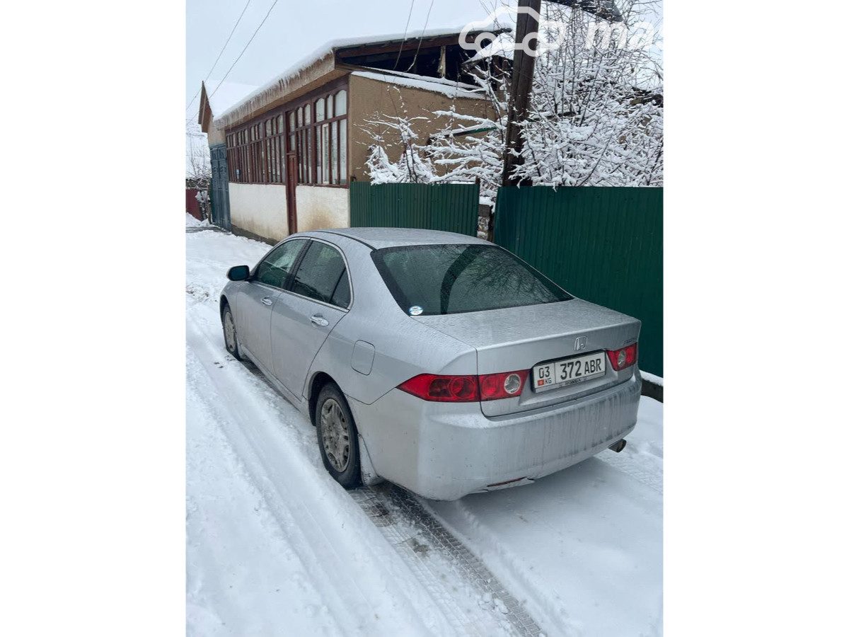 Honda Accord VII