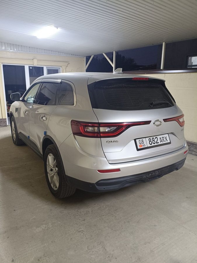 Renault QM6