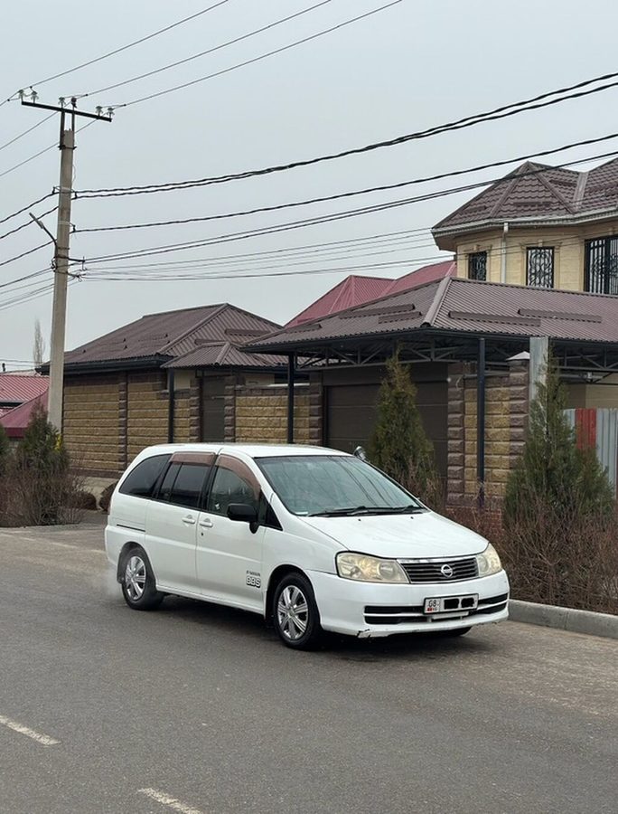 Nissan Liberty