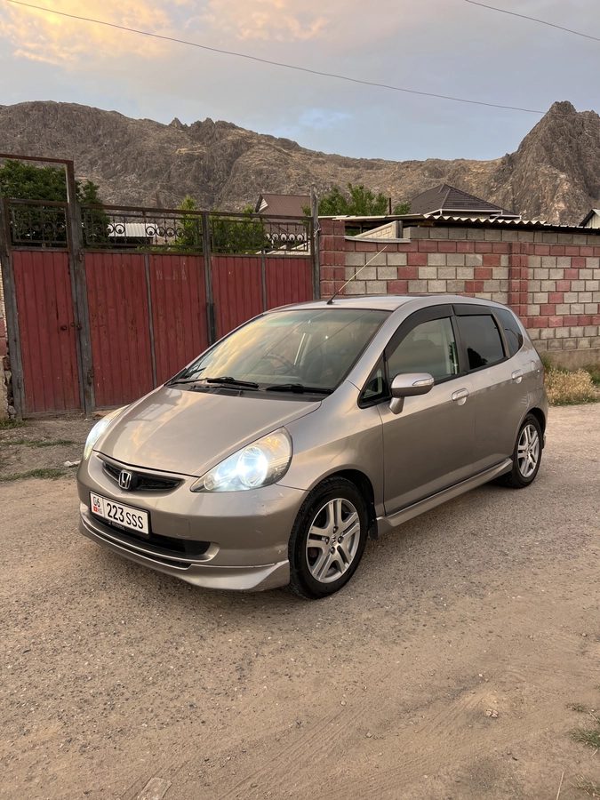 Honda Fit I 2004