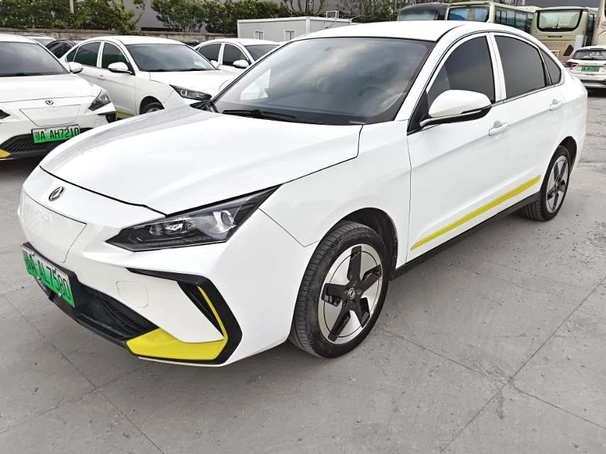 Dongfeng Aeolus E70 2023