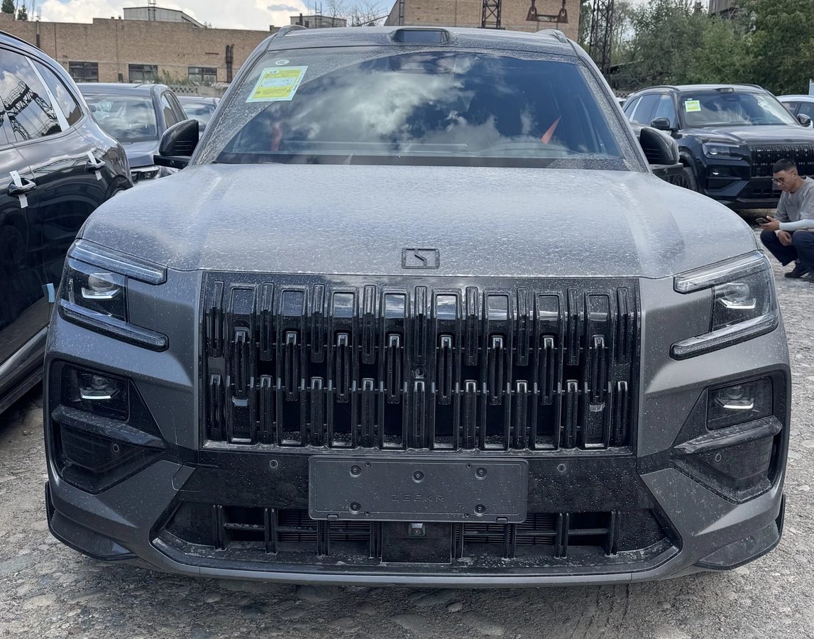 Zeekr 8X 3.5 AT 4WD