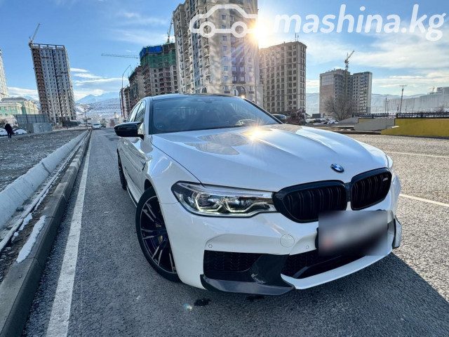 BMW M5